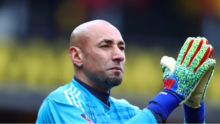 Photo by Dan Istitene/Getty Images - Gomes jogou na Europa
