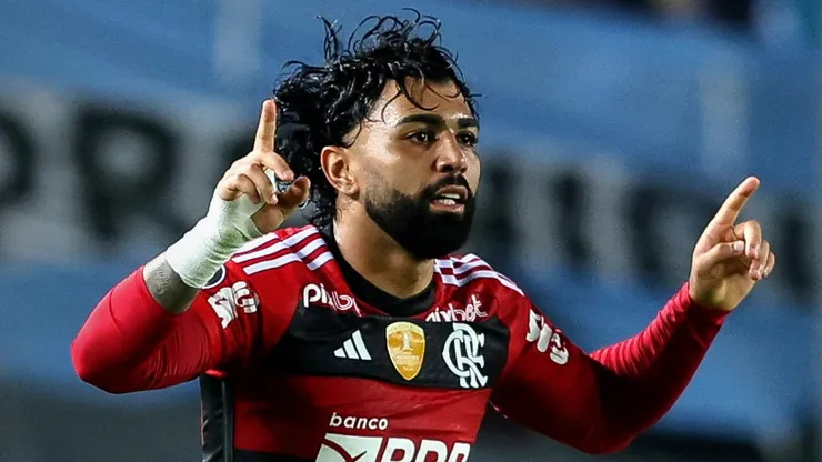 ARGENTINA - 04/05/2023 - LIBERTADORES 2023, RACING X FLAMENGO - Gabigol jogador do Flamengo comemora seu gol durante partida contra o Racing no estadio El Cilindro pelo campeonato Libertadores 2023. Foto: Fotobairesarg/AGIF