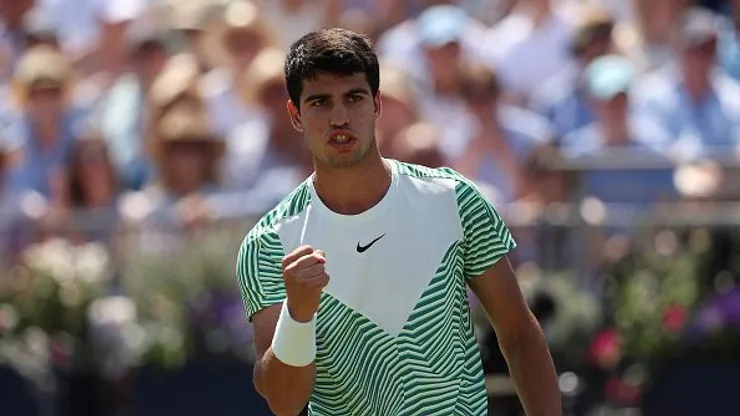 Alcaraz venceu o seu primeiro título na grama na carreira em Queen's