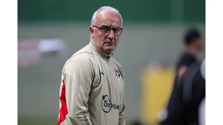 Foto: Gilson Lobo/AGIF- Dorival Júnior não quer perder nenhum jogador