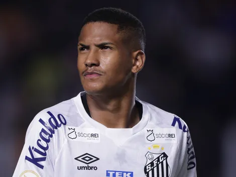 Ângelo volta a citar desejo do Flamengo e faz afirmação ‘preocupante’