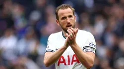 Harry Kane comemora vitória do Tottenham contra o Crystal Palace - Foto: Clive Rose/Getty Images