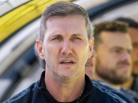 Santos contrata Paulo Turra como novo técnico: A esperança de dias melhores no horizonte