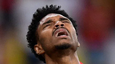 RIO DE JANEIRO, BRAZIL - SEPTEMBER 22: Vitinho of Flamengo reacts during a semi final first leg match between Flamengo and Barcelona SC as part of Copa CONMEBOL Libertadores 2021 at Maracana Stadium on September 22, 2021 in Rio de Janeiro, Brazil. (Photo by Carl de Souza-Pool/Getty Images)