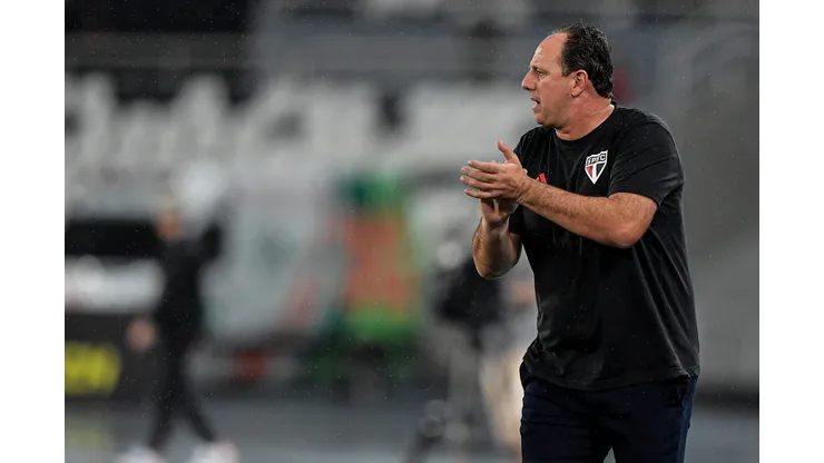 Foto: Thiago Ribeiro/AGIF- Rogério Ceni comandou o time em 17 jogos