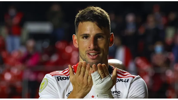 Jonathan Calleri, São Paulo comemora seu gol durante partida contra o Corinthians no Morumbi pelo Brasileiro. Foto: Marcello Zambrana/AGIF