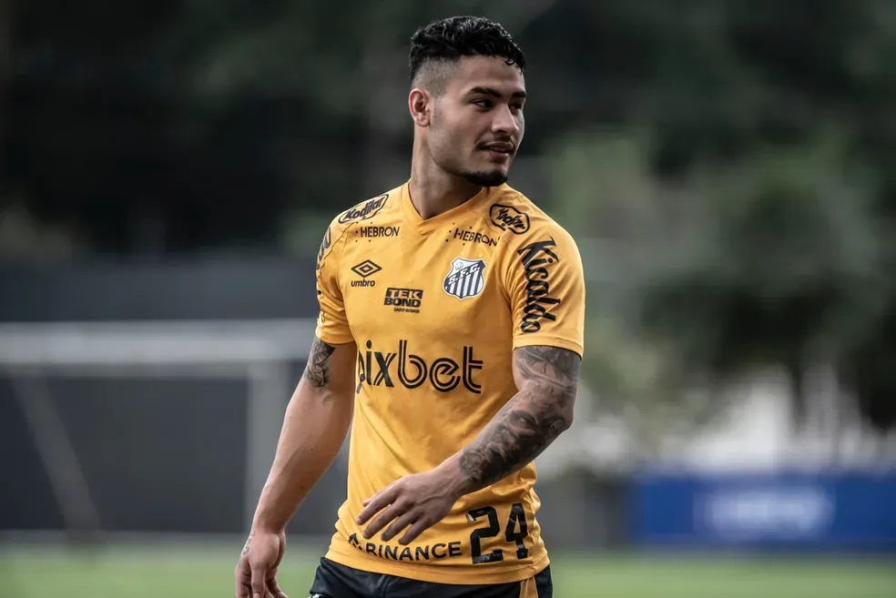 Foto: Pedro Ernesto Guerra Azevedo/Santos FC – Kevin Malthus busca nova chance