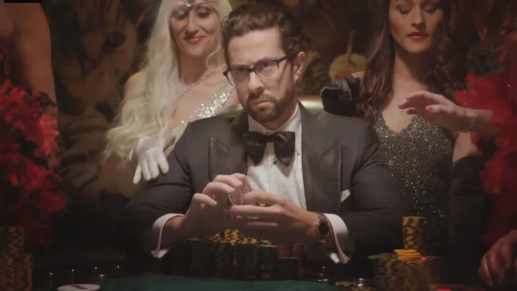 Cena de série da TV norte-americana que fala sobre poker (Foto: Reprodução/vimeo)