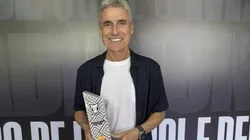 Foto: Divulgação - Luís Castro ganhou prêmio de melhor treinador do mês