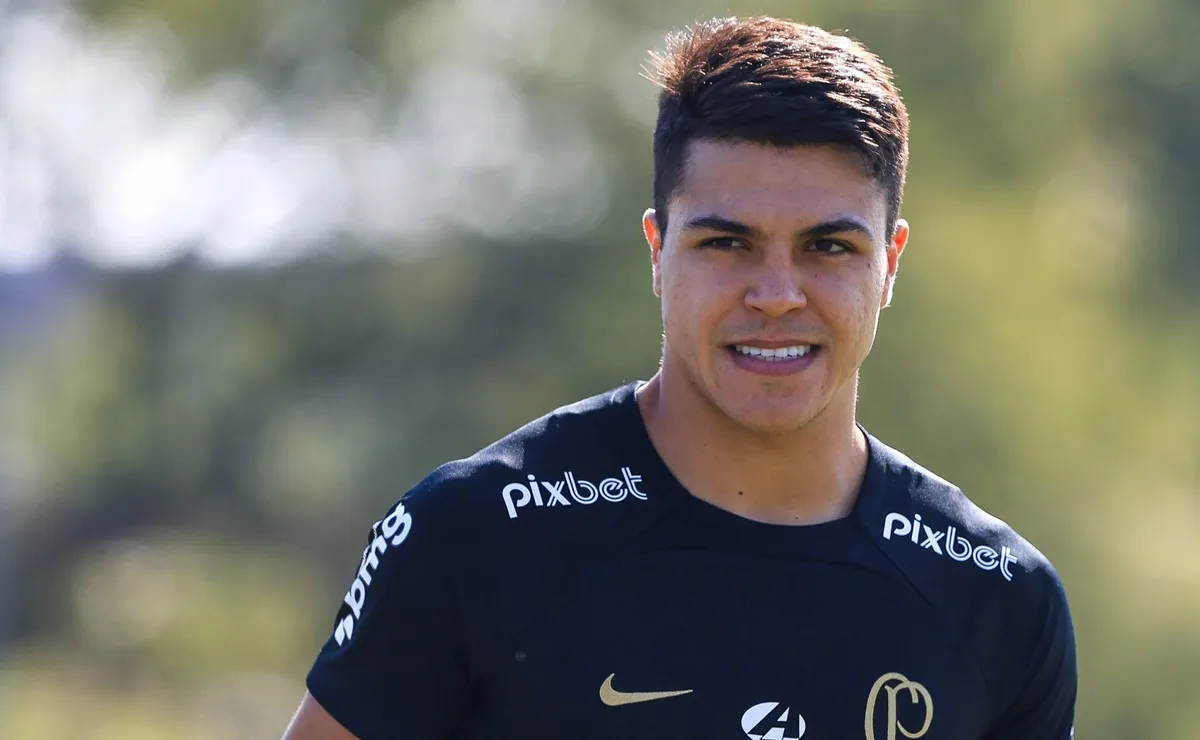 Roni Rma Roni 'traça plano' para vitória do Corinthians contra o Athletico ...