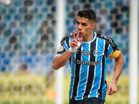 Em comemoração de gol, astro do Grêmio ironiza a possibilidade de aposentadoria