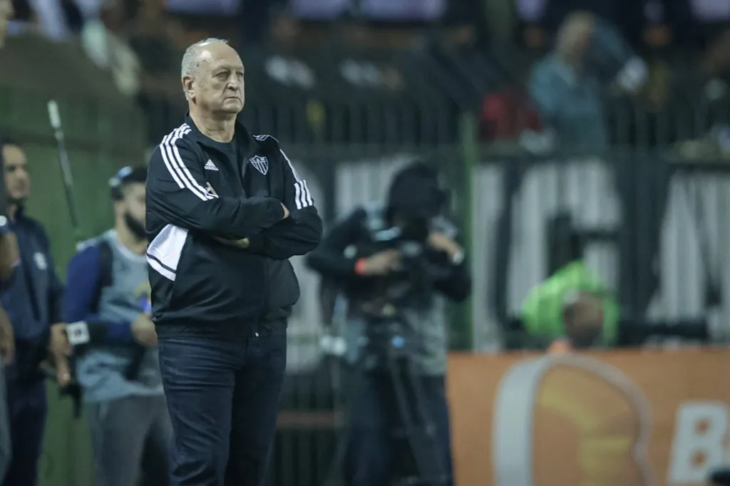 Foto: Pedro Souza / Atlético – Felipão durante a partida contra o Flu.