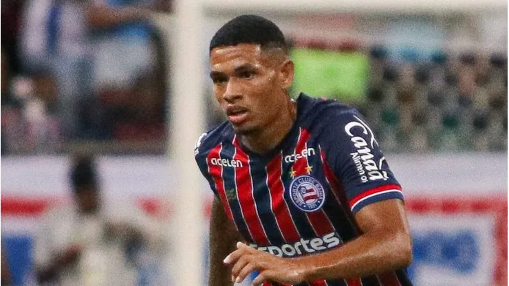 BA - Salvador - 08/02/2023 - BAIANO 2023, BAHIA X BAHIA DE FEIRA - Diego Rosa jogador do Bahia durante partida contra o Bahia de Feira no estadio Arena Fonte Nova pelo campeonato Baiano 2023. Foto: Renan Oliveira/AGIF