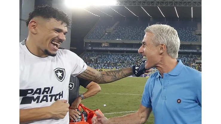 Botafogo alcança meta imposta e se torna imbatível na ‘Era Luís Castro’