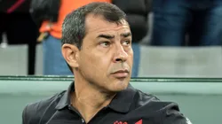 PR - Curitiba - 17/04/2022 - BRASILEIRO A 2022, ATHLETICO PR X ATLETICO MG - Fabio Carille tecnico do Athletico-PR durante partida contra o Atletico-MG no estadio Arena da Baixada pelo campeonato Brasileiro A 2022. Foto: Robson Mafra/AGIF