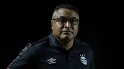 Roger Machado aceitou trabalhar seis meses no Santos e pode ajudar trazer reforços para julho