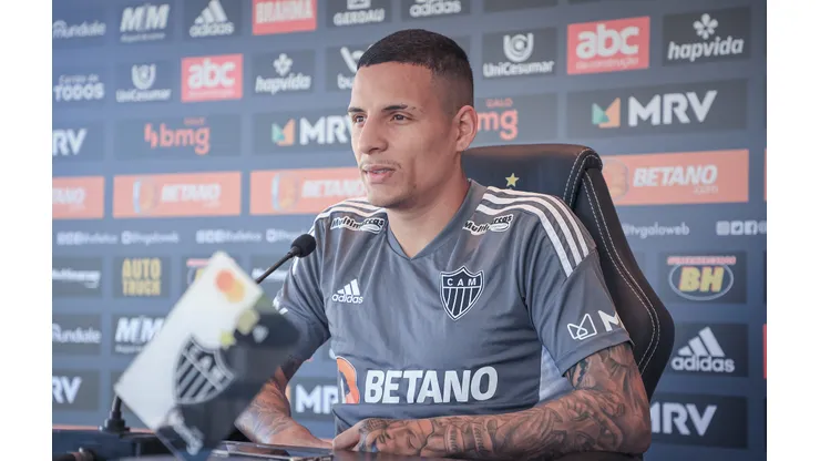 Guilherme Arana manda a real sobre Felipão no Atlético Mineiro