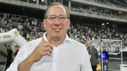 RJ - RIO DE JANEIRO - 10/06/2023 - BRASILEIRO A 2023, BOTAFOGO X FORTALEZA - John Textor dono do Botafogo durante partida contra o Fortaleza no estadio Engenhao pelo campeonato BRASILEIRO A 2023.