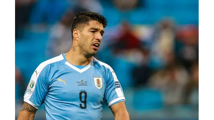 Presidente do Grêmio impacta o mundo do futebol ao revelar bomba sobre o futuro de Suárez