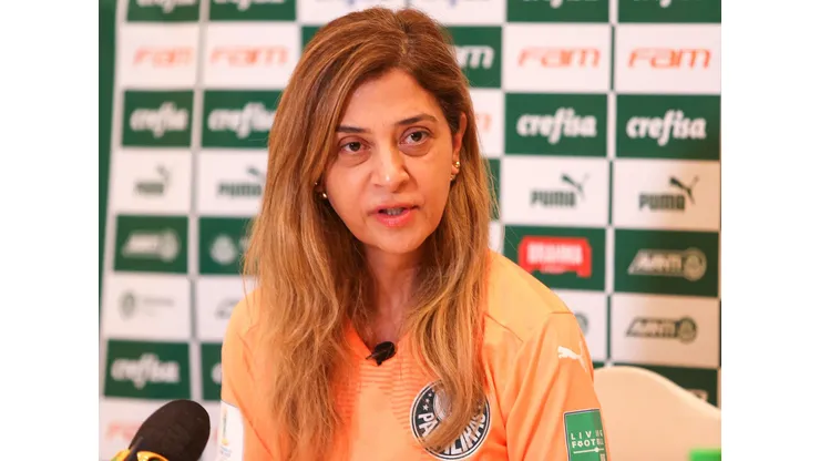Abel Ferreira informa quando irá deixar o Palmeiras e Leila Pereira é comunicada nos bastidores