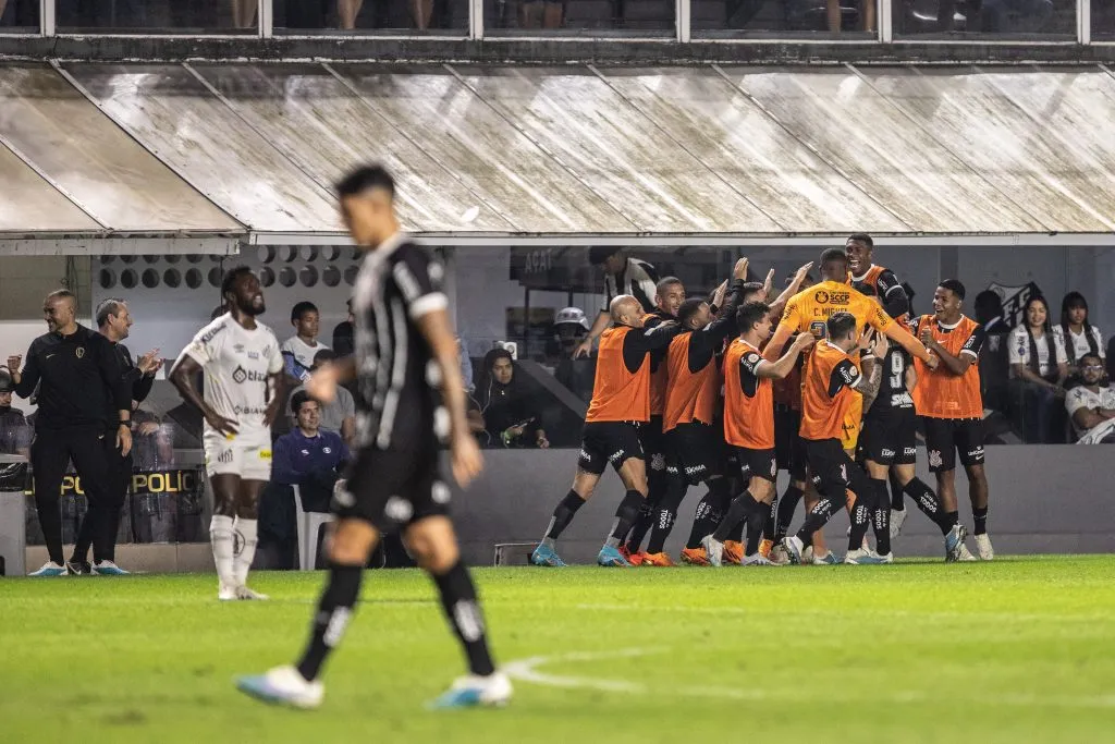 Foto: Abner Dourado/AGIF – Santos perdeu para o Corinthians