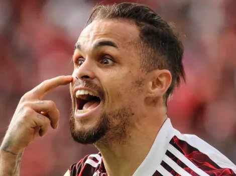 Al-Hilal aponta reviravolta em negociação de Michael e enlouquece a torcida do Grêmio