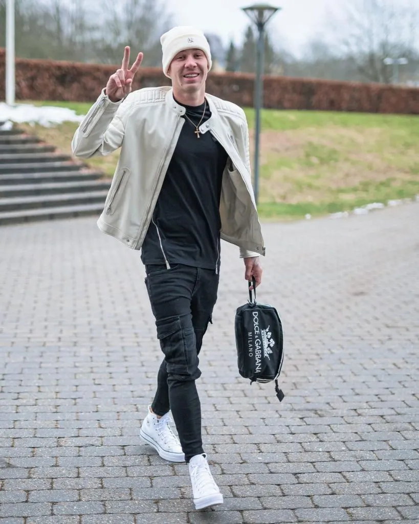 Foto: Reprodução Instagram Oficial @charlesmatos35 – Coritiba tem interesse em Charles