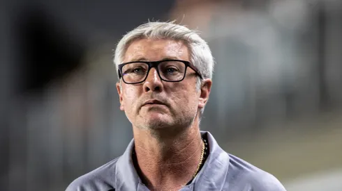 SP - SANTOS - 20/05/2023 - BRASILEIRO A 2023, SANTOS X PALMEIRAS - Odair Hellmann tecnico do Santos durante partida contra o Palmeiras no estadio Vila Belmiro pelo campeonato BRASILEIRO A 2023. Foto: Abner Dourado/AGIF