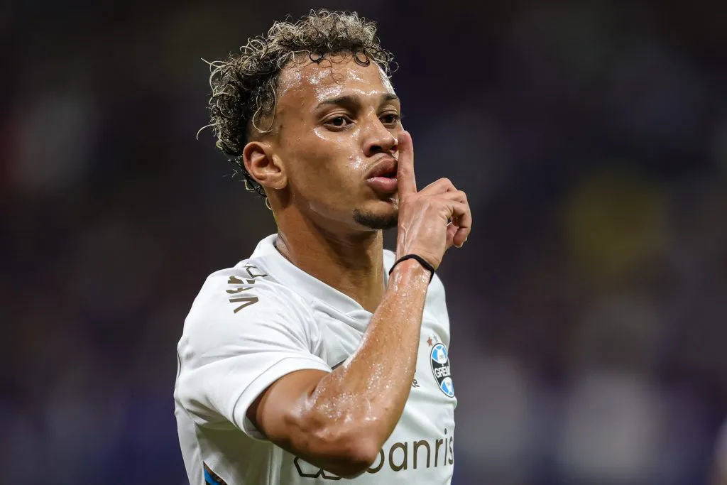 Foto: Gilson Junio/AGIF – Bitello: pode deixar o Grêmio em breve