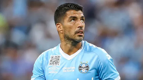 Luís Suárez declarou ao Grêmio possibilidade de se aposentar no meio da temporada