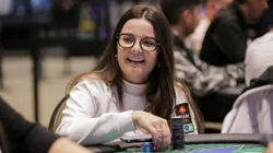 Lali Tournier puxou bela mão (Foto: Divulgação/BSOP)