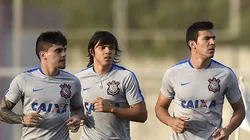 Foto: Mauro Horita/AGIF - Fagner, Romero e Balbuena