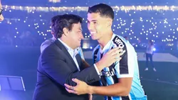 Foto: Lucas Uebel/Grêmio/Divulgação - Guerra e Suárez: presidente do Grêmio abriu o jogo sobre o uruguaio