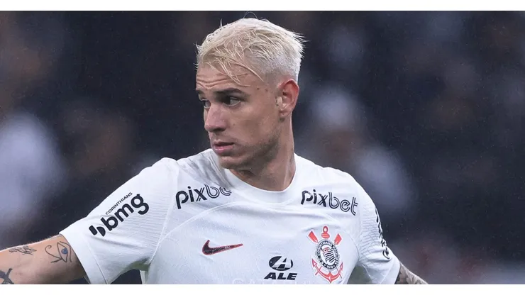 Foto: Ettore Chiereguini/AGIF - Róger Guedes é o destaque do Corinthians na temporada