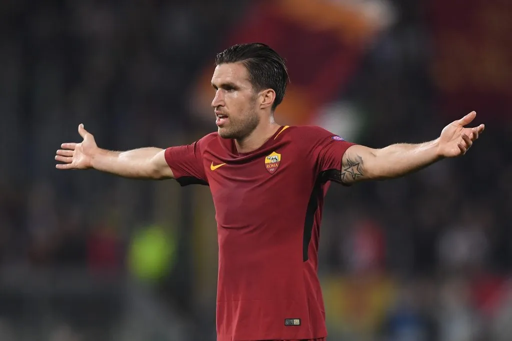 Michael Regan/Getty Images – Strootman pode seguir caminho de compatriota Seedorf e se aventurar no futebol brasileiro
