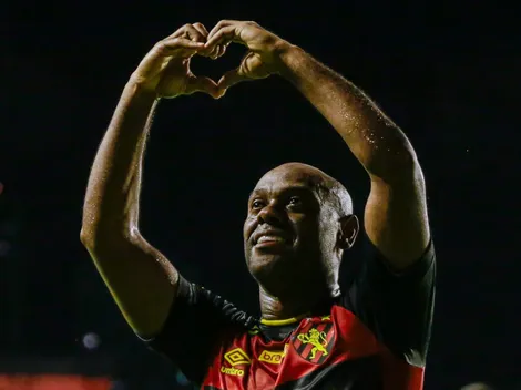 Artilheiro implacável! Vagner Love marca seu 20º gol e lidera a Série B com estilo