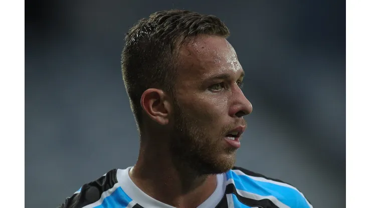 Foto: Pedro Vale/AGIF - Arthur foi revelado para o Grêmio