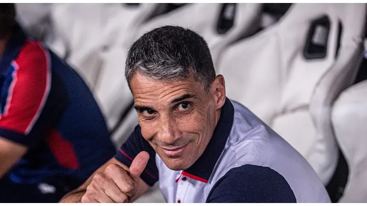 Vojvoda, técnico do Fortaleza, durante partida contra o Aguia de Maraba no Castelão pela Copa do Brasil 2023. Foto: Lucas Emanuel/AGIF