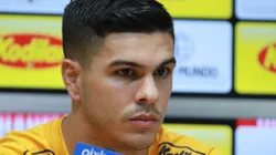 Foto: Fernanda Luz/AGIF - Rodrigo Fernández deve ganhar espaço