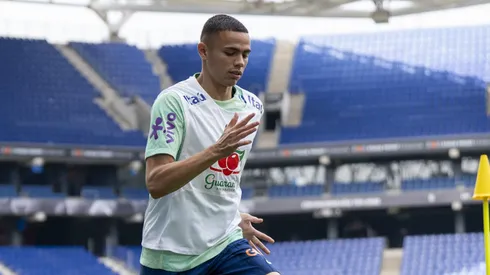 Foto: Joilson Marconne / CBF - Vanderson entrou no lugar de Danilo.