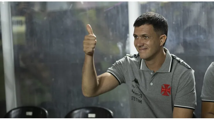 Mauricio Barbieri, do Vasco, durante partida contra o Boavista no estadio Sao Januario pelo campeonato Carioca 2023. Foto: Jorge Rodrigues/AGIF