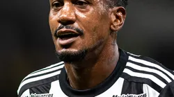 Torcida do Galo ‘desce a lenha’ em Edenilson e pede contratação de peso