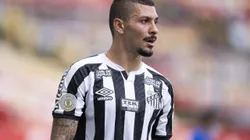 Foto: Jorge Rodrigues/AGIF - Alison sofreu mais uma lesão no joelho