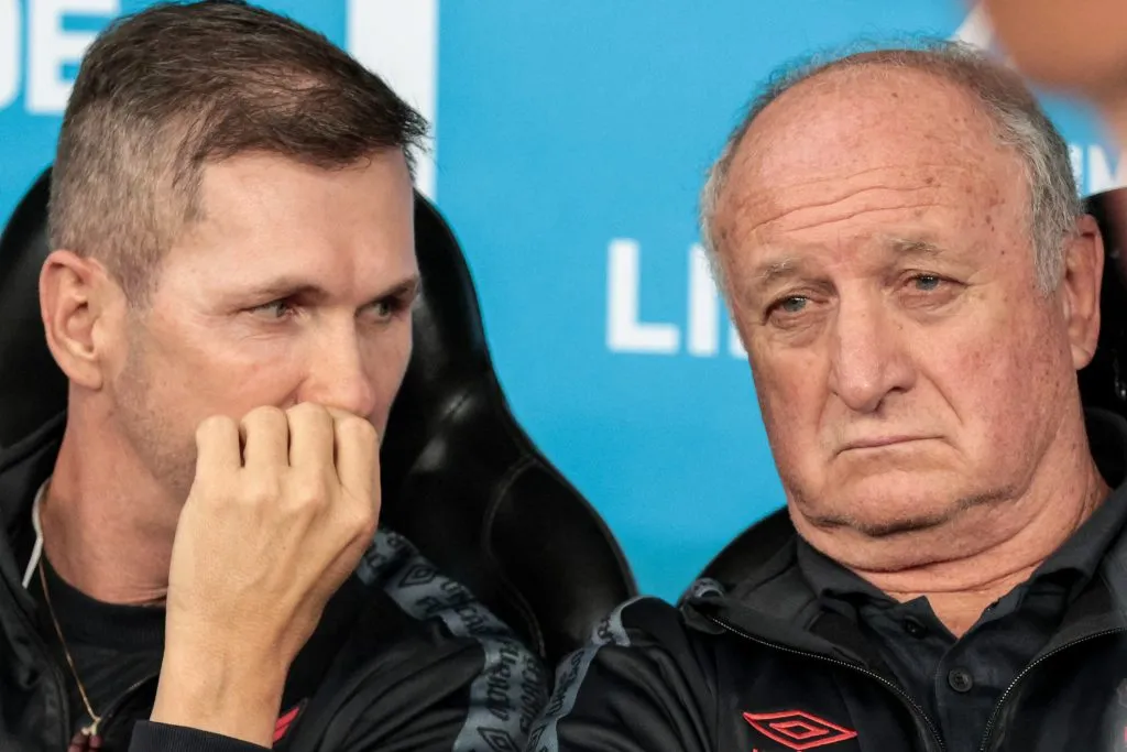 Foto: Robson Mafra/AGIF – Felipão é o novo técnico do Galo