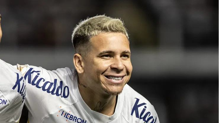 SP - SANTOS - 29/04/2023 - BRASILEIRO A 2023, SANTOS X AMERICA-MG - Soteldo jogador do Santos durante partida contra o America-MG no estadio Vila Belmiro pelo campeonato BRASILEIRO A 2023.