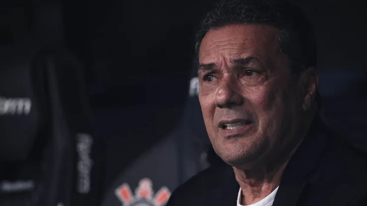 Foto: Ettore Chiereguini/AGIF - Luxemburgo foi avisado da negociação feita pelo Corinthians.