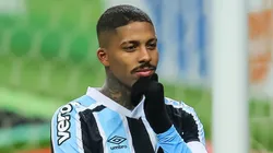 RS - Porto Alegre - 03/08/2021 - COPA DO BRASIL 2021, GREMIO X VITORIA - Jean Pyerre jogador do Gremio comemora seu gol durante partida contra o Vitoria no estadio Arena do Gremio pelo campeonato Copa do Brasil 2021. Foto: Pedro H. Tesch/AGIF