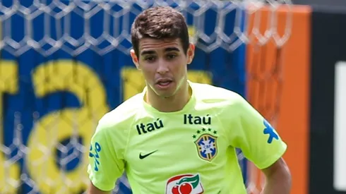 Marcello Zambrana - Oscar, meio-campista.