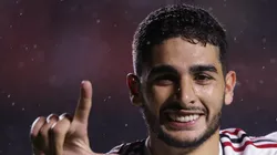 Michel Araújo, jogador do São Paulo, comemora seu gol durante partida contra o Puerto Cabello no estádio Morumbi pelo campeonato Copa Sul-Americana 2023. Foto: Ettore Chiereguini/AGIF