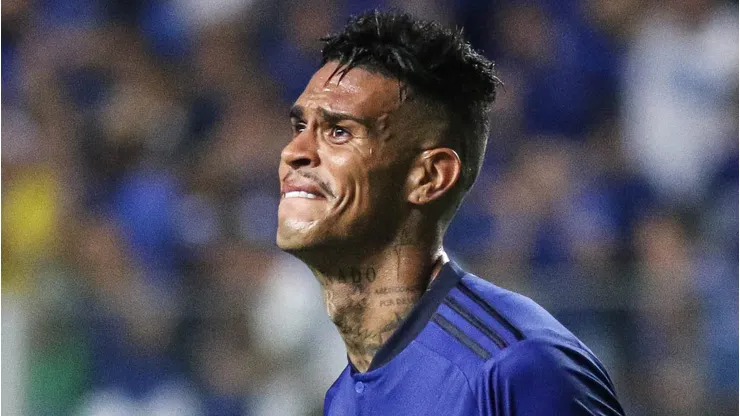 MG - BELO HORIZONTE - 25/04/2023 - COPA DO BRASIL 2023, CRUZEIRO X NAUTICO - Richard jogador do Cruzeiro comemora seu gol durante partida contra o Nautico no estadio Independencia pelo campeonato Copa do Brasil 2023. Foto: Fernando Moreno/AGIF